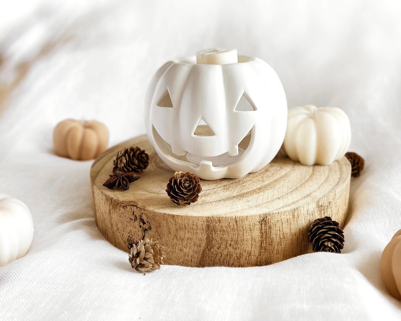 Ceramic Pumpkin wax melter | Halloween home décor | Pumpkin Spice Soy Wax melts | Autumn decor | Etsy (US)