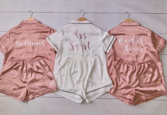 Personalized Pajamas Set/bridesmaid Pajamas Short Set /bride | Etsy | Etsy (US)