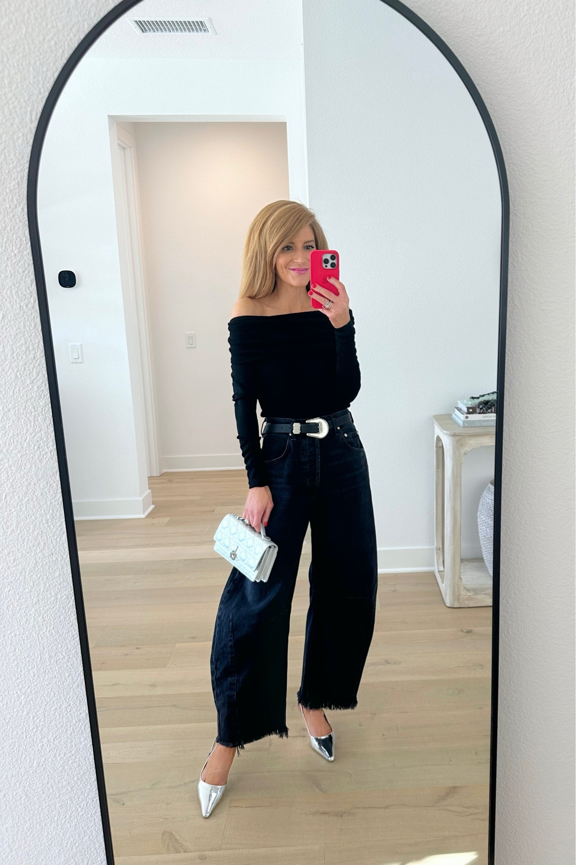 Black horshoejeans, off the shoulder top, silver slingbacks and dior silver bag for dinner! 

#LTKshoecrush #LTKHoliday #LTKfindsunder100