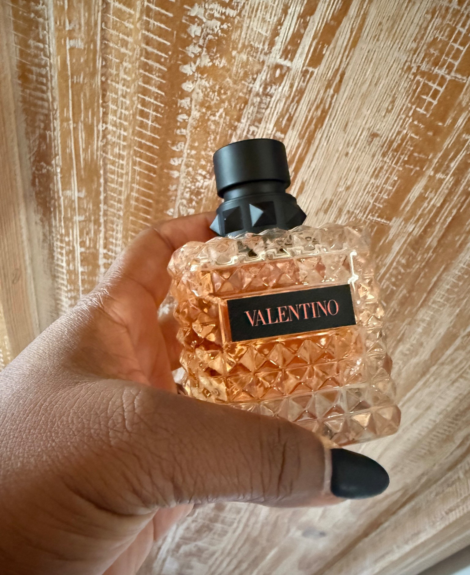 Scent of the Day - Valentino’s Donna Born in Roma Coral Fantasy

#LTKgrwm #LTKBeauty #LTKGiftGuide