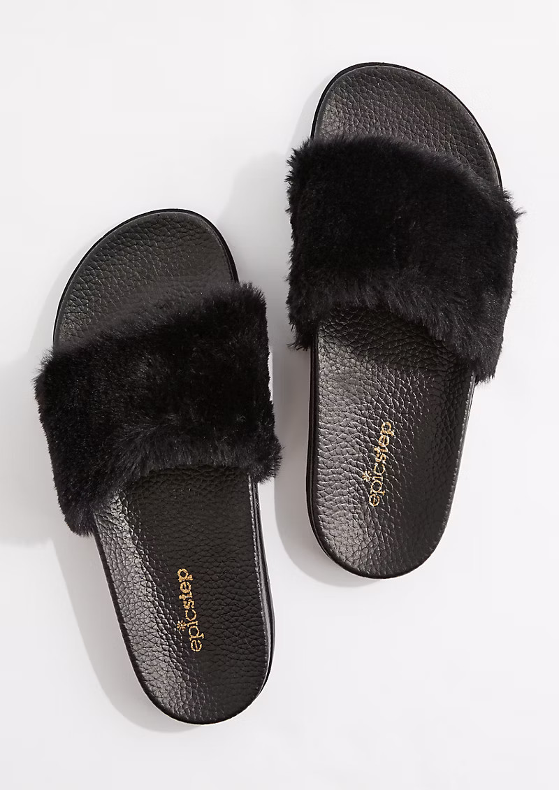 rue21 Black Vegan Fur Slide by EpicStep - Size 5 | rue21