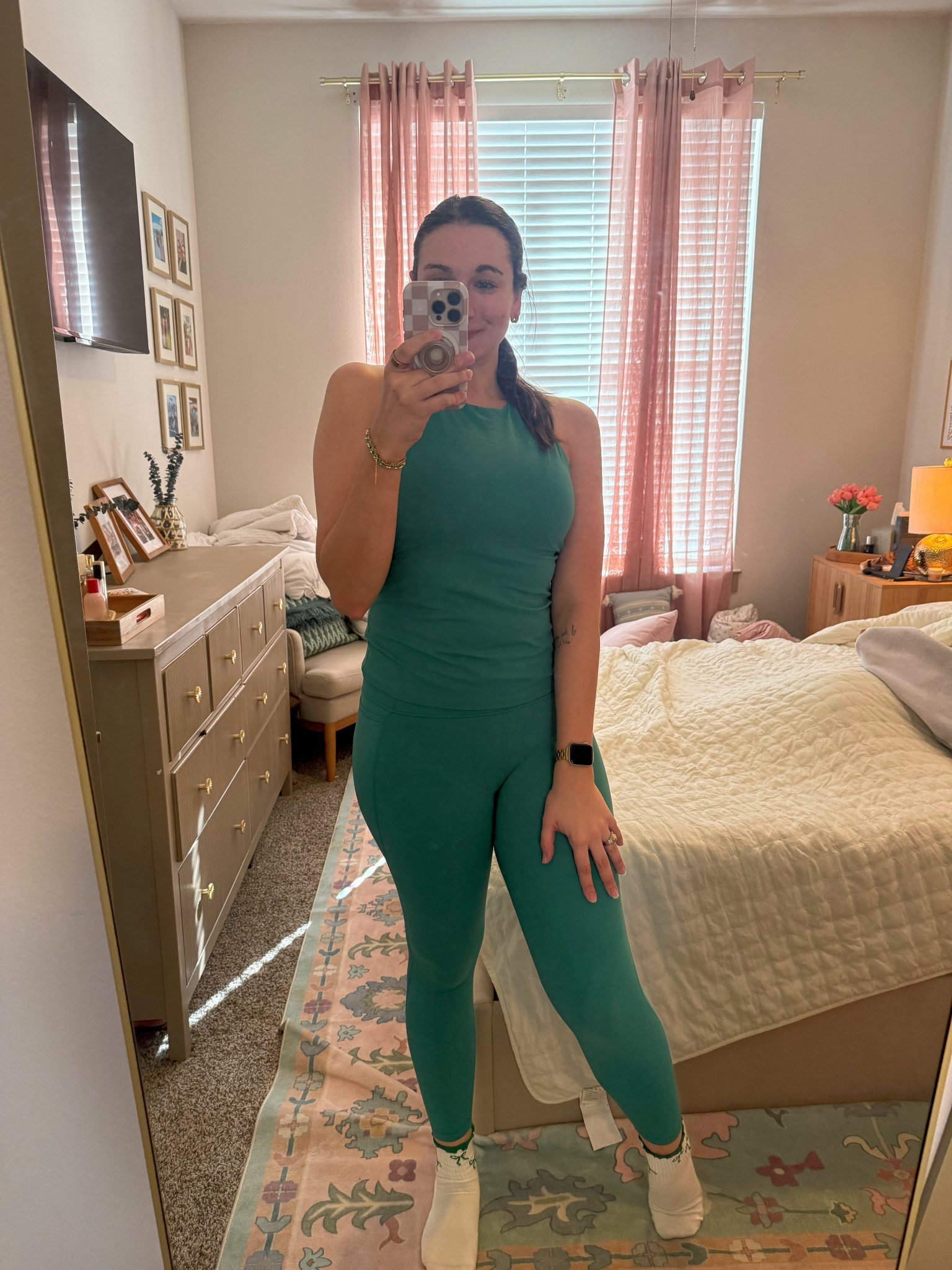 Feeling extra lucky in this set today 🍀💚 perfect for a festive workout!

St. Patrick’s Day but make it athleisure ✨ obsessed with how flattering and comfy this set is—easy to throw on with a sweatshirt and go!

#LTKfitnessgoals #LTKActive #LTKootd
