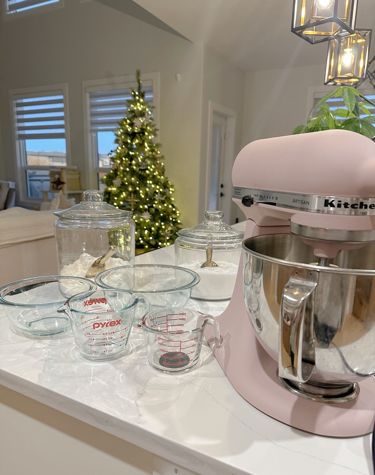 Christmas baking essentials 
Sharing all my baking essentials 
Happy shopping 🛍️ 

#LTKgiftguide #LTKholiday #LTKwinter