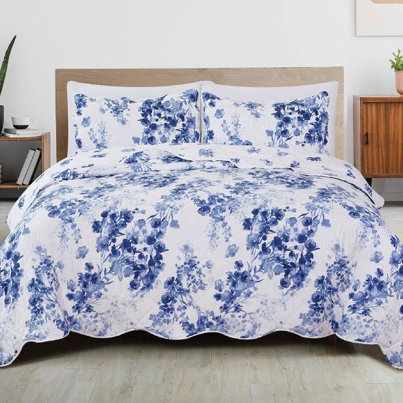 Great Bay Home Jacqueline Watercolor Floral Printed Quilt Set | Target