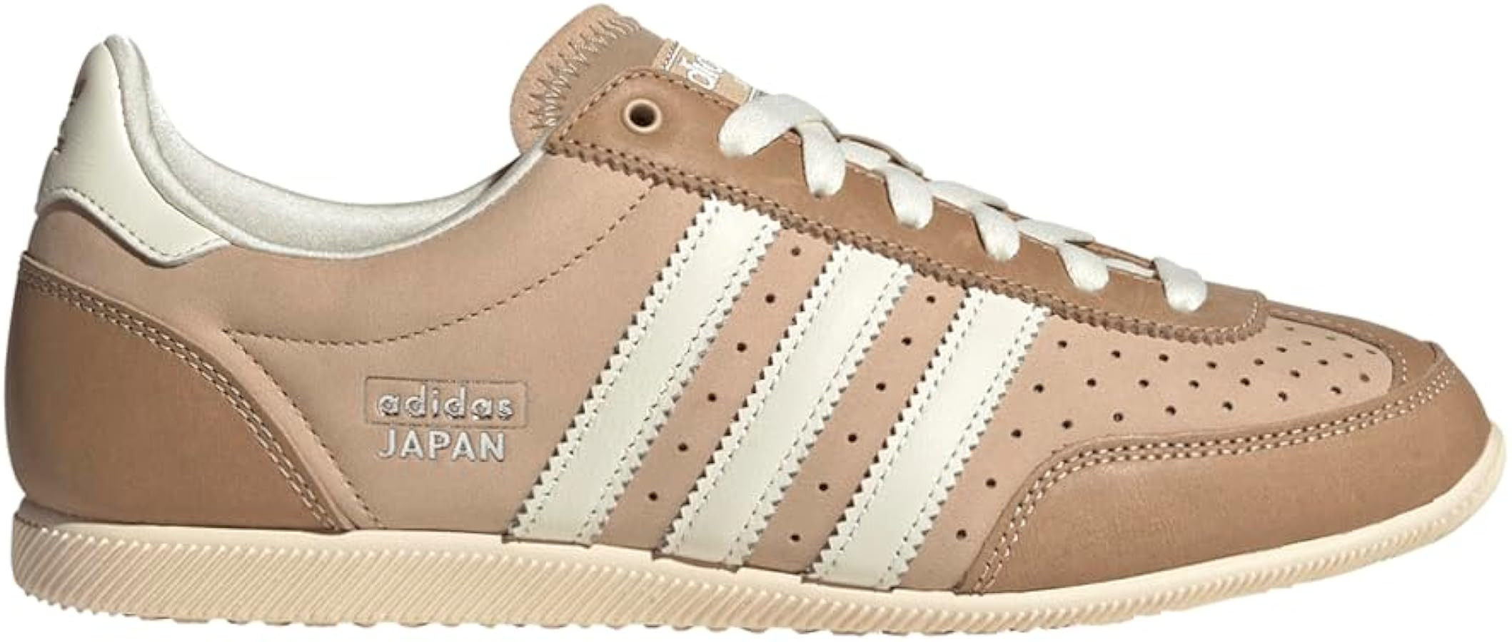 adidas Women's Cblack/Ftwwht/Goldmt Japan W Core blackFtwr White/Gold met. 8 US | Amazon (US)