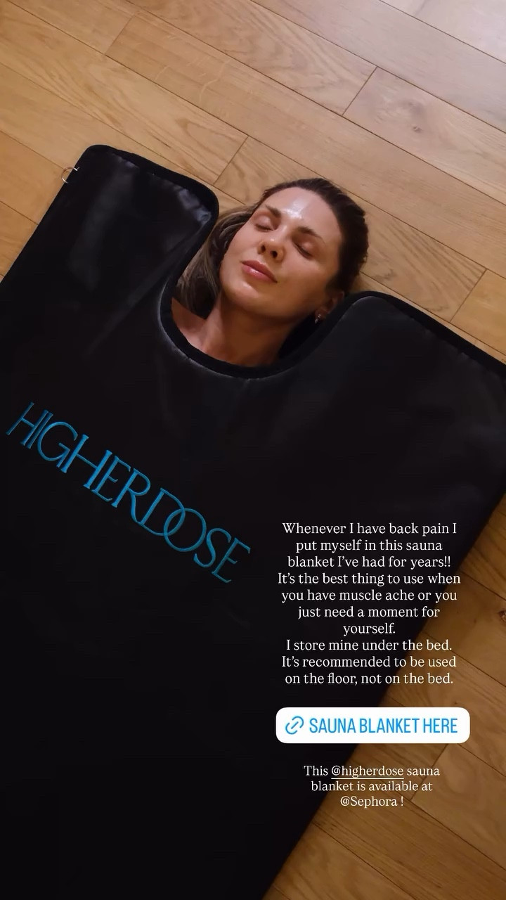 Whenever I have back pain I put myself in this sauna blanket I’ve had for years!!
It’s the best thing to use when you have muscle ache or you just need a moment for yourself.
I store mine under the bed. It’s recommended to be used on the floor, not on the bed. This @higherdose sauna blanket is available at @Sephora !