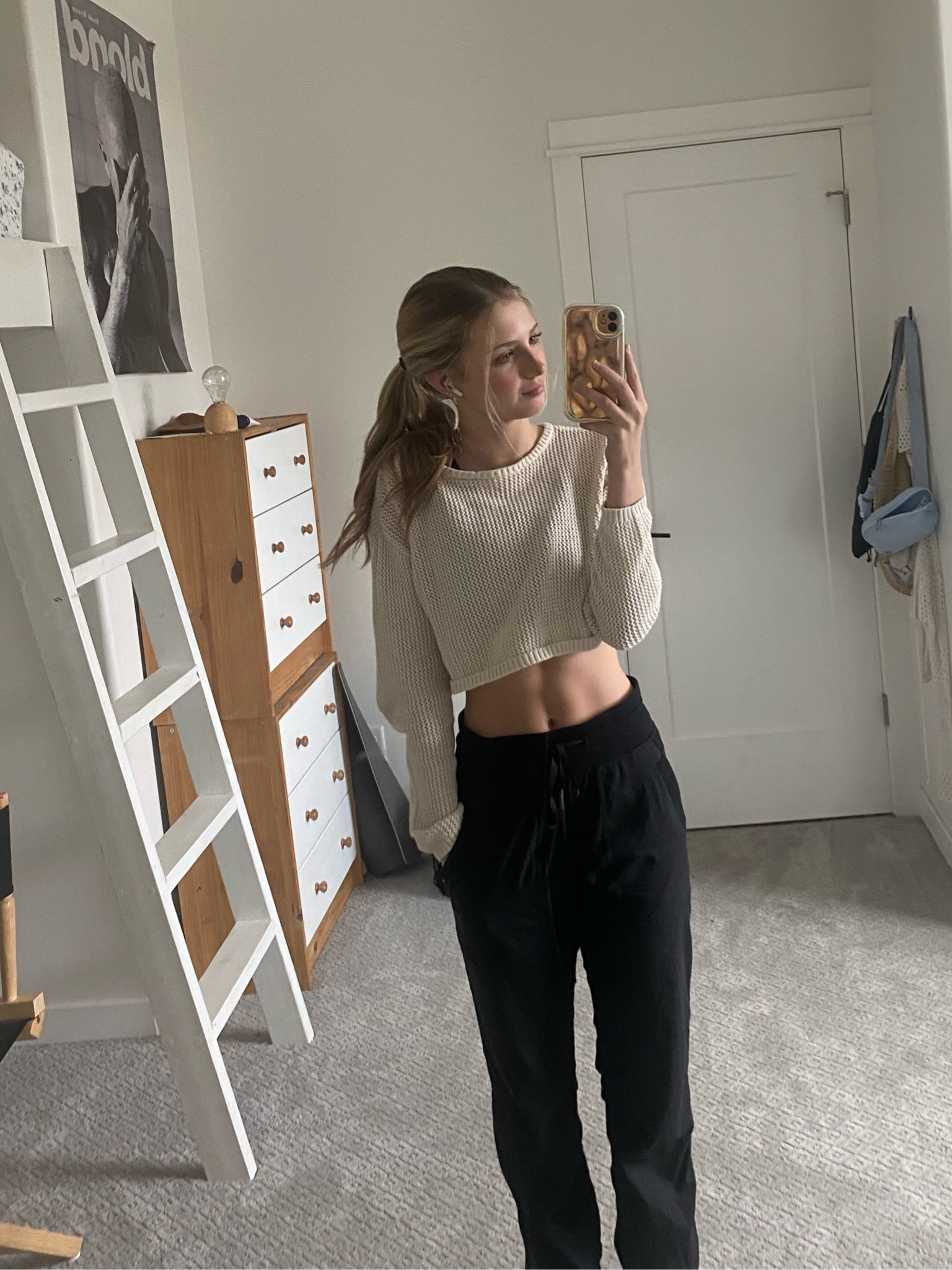 Comfy fit for spring weather and being at home

#LTKhome #LTKstyletip #LTKSeasonal