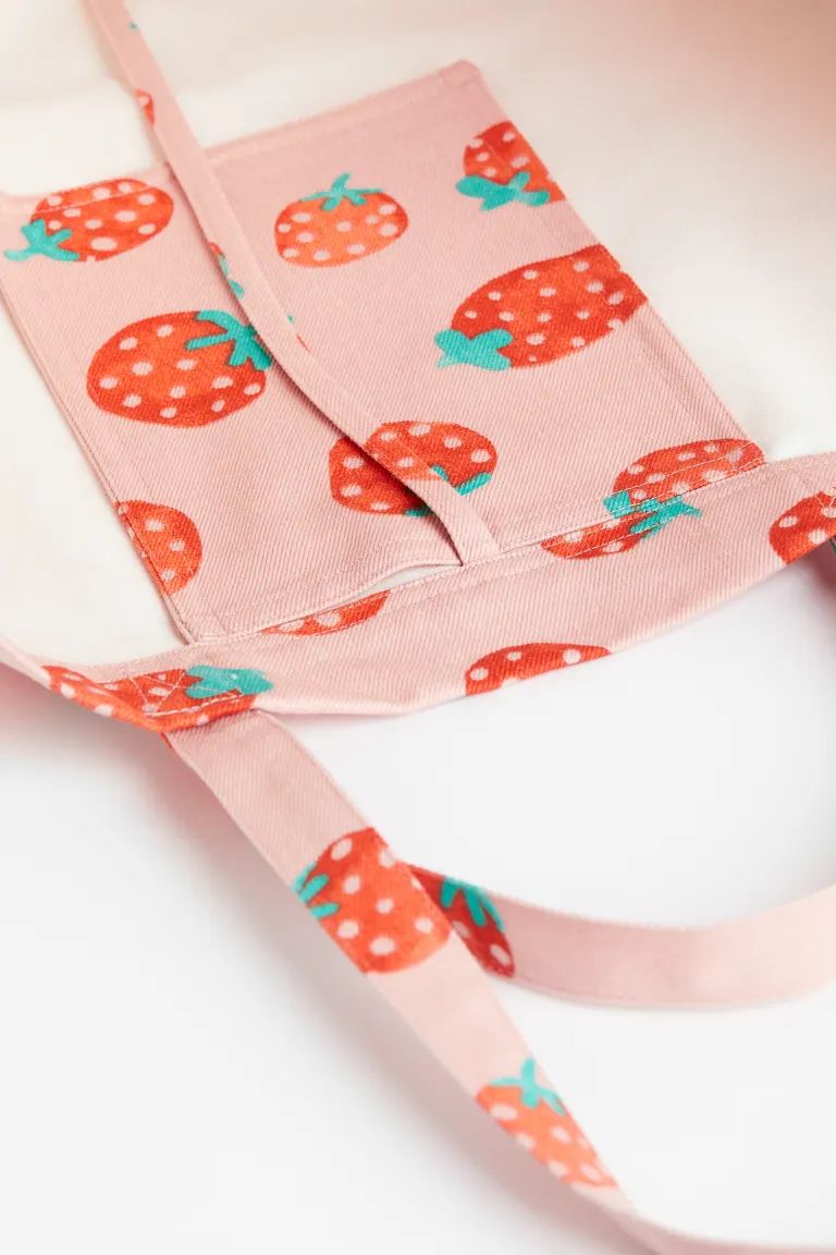 Patterned Beach Bag - Light pink/strawberries - Home All | H&M US | H&M (US + CA)
