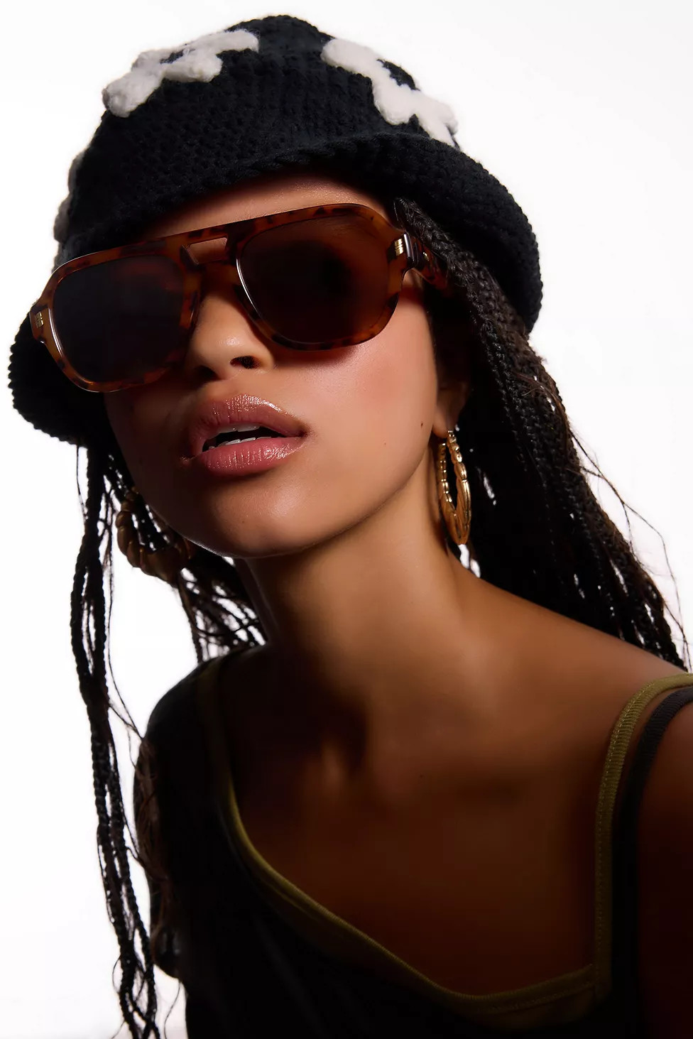 UO River Aviator Sunglasses | Urban Outfitters UK