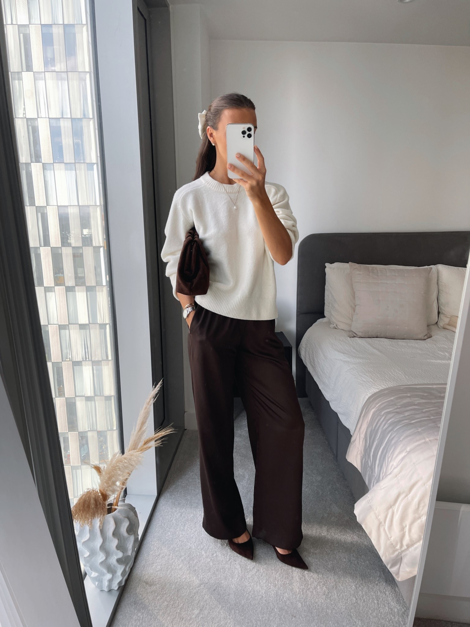 These gorgeous brown satin trousers are back in stock! 🤎

#LTKdatenight #LTKfestive #LTKpartywear