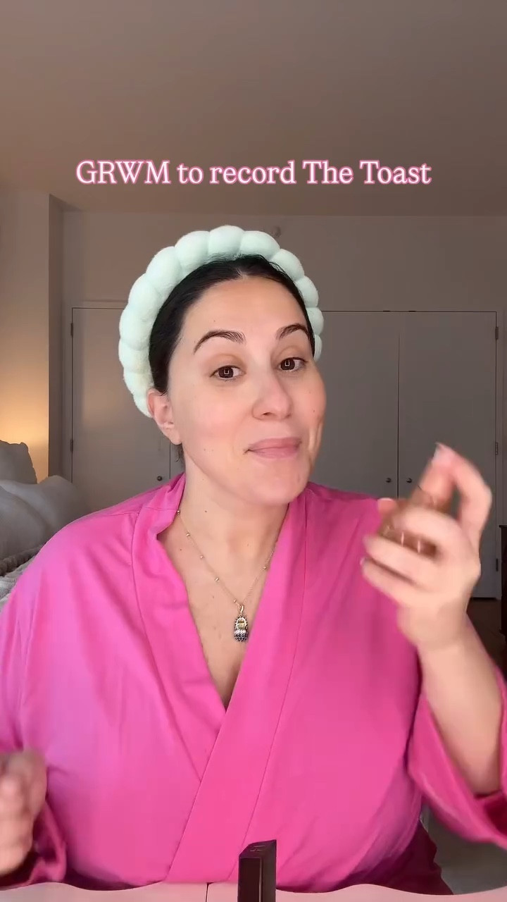 GRWM to record The Toast! 🫦

#LTKBeauty #LTKFindsUnder100 #LTKFindsUnder50