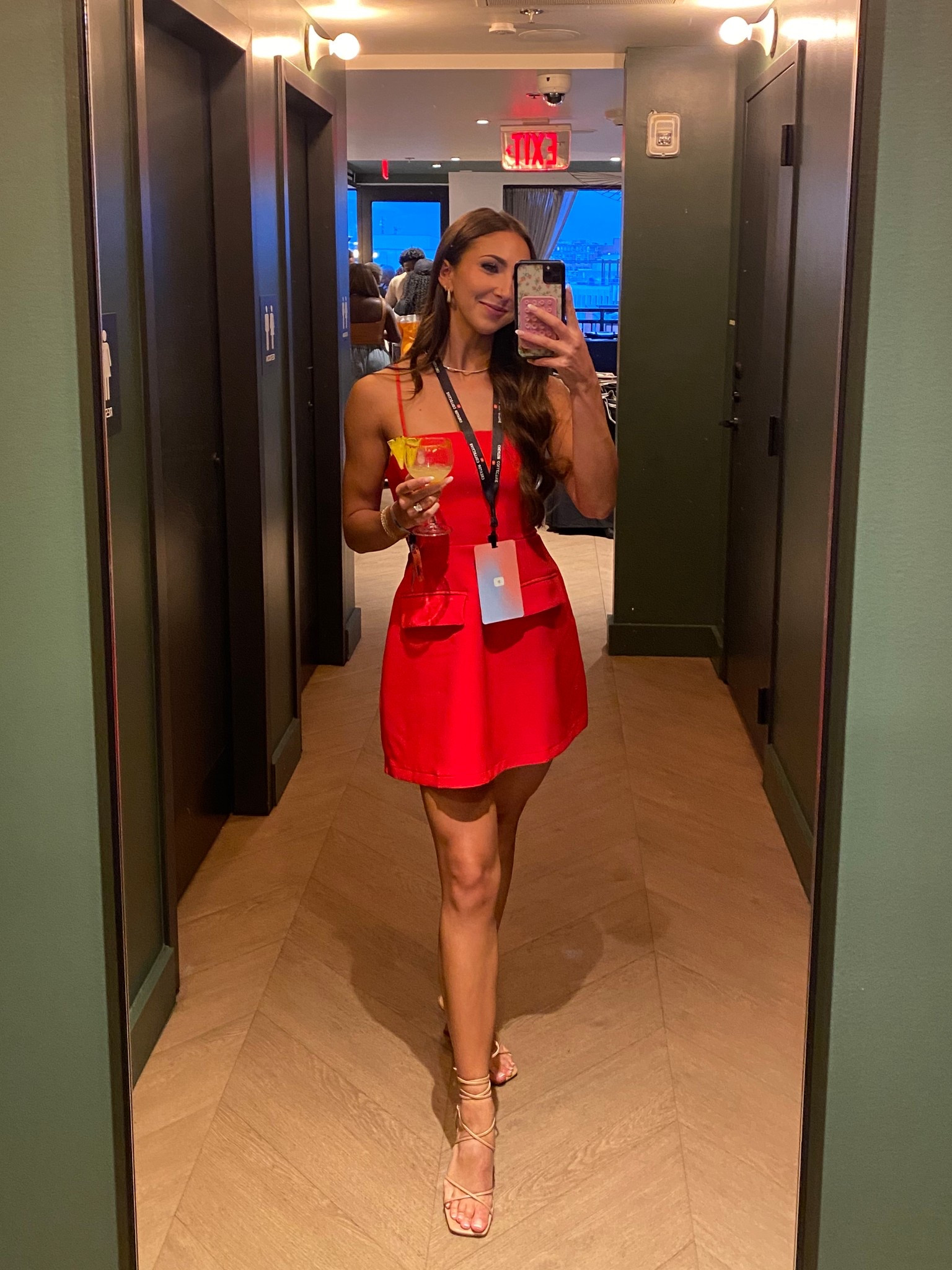 Love this red dress ❤️ wore this for a work event and got so many compliments! Love it for a date night outfit too!

#LTKWorkwear #LTKStyleTip