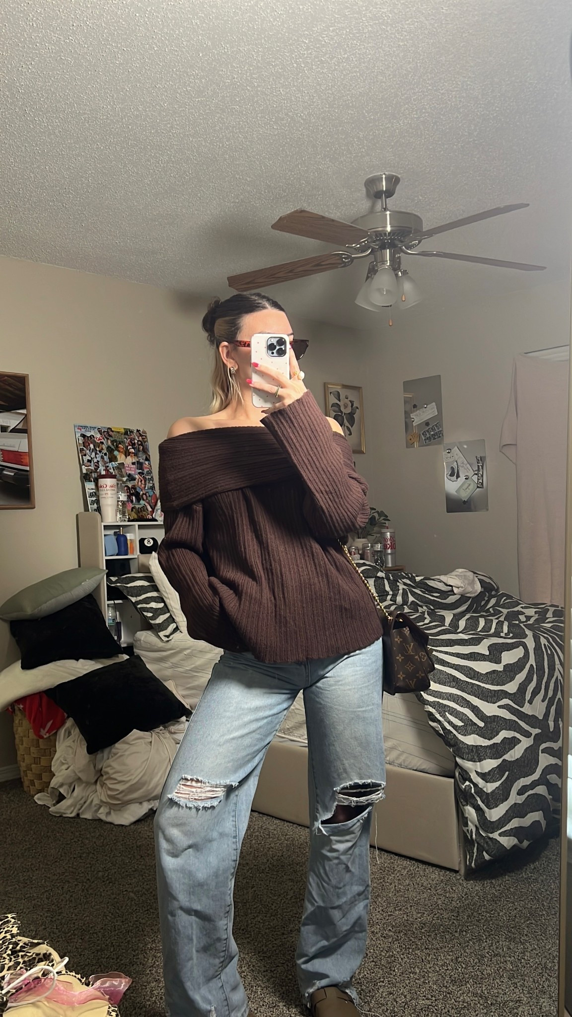 Keywords: off the shoulder sweater, brown sweater outfit, oversized sweater, cozy fall outfit, neutral outfit, casual chic, everyday outfit, straight leg jeans, distressed denim, baggy jeans outfit, relaxed fit jeans, off duty style, street style look, fall layers, capsule wardrobe, LTK outfit, LTK finds, fall fashion
Effortless and cozy with a relaxed edge 🤍 This off-the-shoulder ribbed sweater is the perfect mix of comfy and cool. Styled with relaxed distressed jeans for an easy, lived-in feel that still looks put together. Soft, slouchy, and flattering in all the right ways—this outfit is perfect for casual days, errands, coffee runs, or laid-back weekend plans. A go-to fall look you’ll reach for again and again.

#LTKdayinmylife #LTKgrwm #LTKootd

#LTKgrwm #LTKdayinmylife #LTKootd