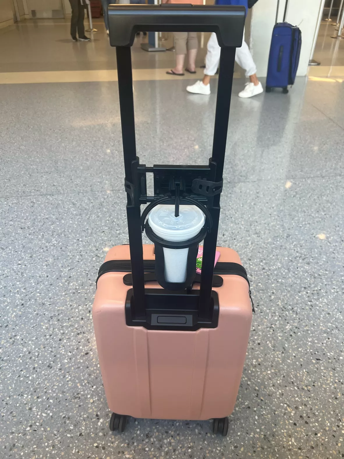 Freehand travel cup holder works on suitcases