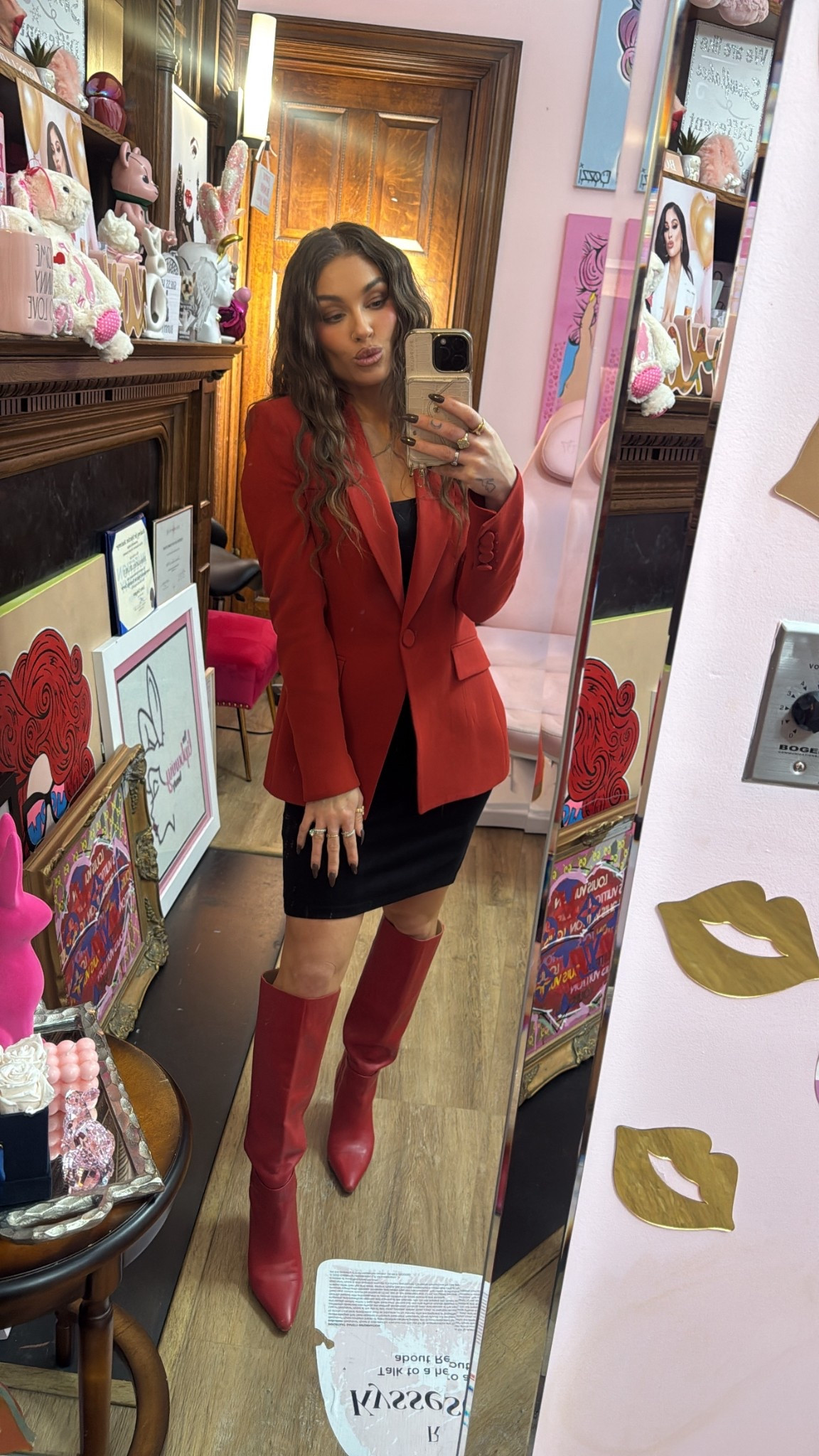 Festive & professional 

#LTKgrwm #LTKHoliday #LTKootd