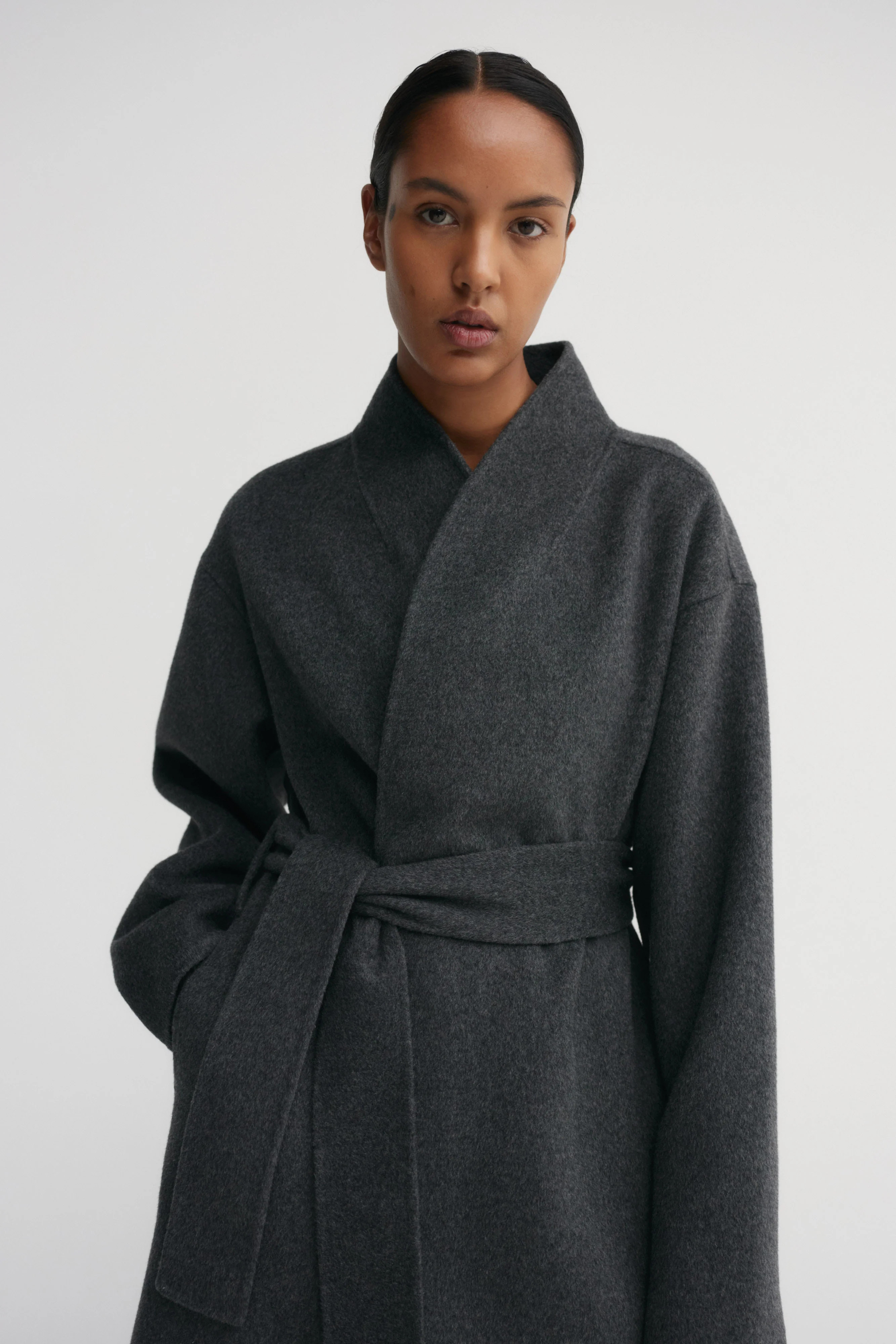 Mara Doublé Coat, dark grey | Almada Label
