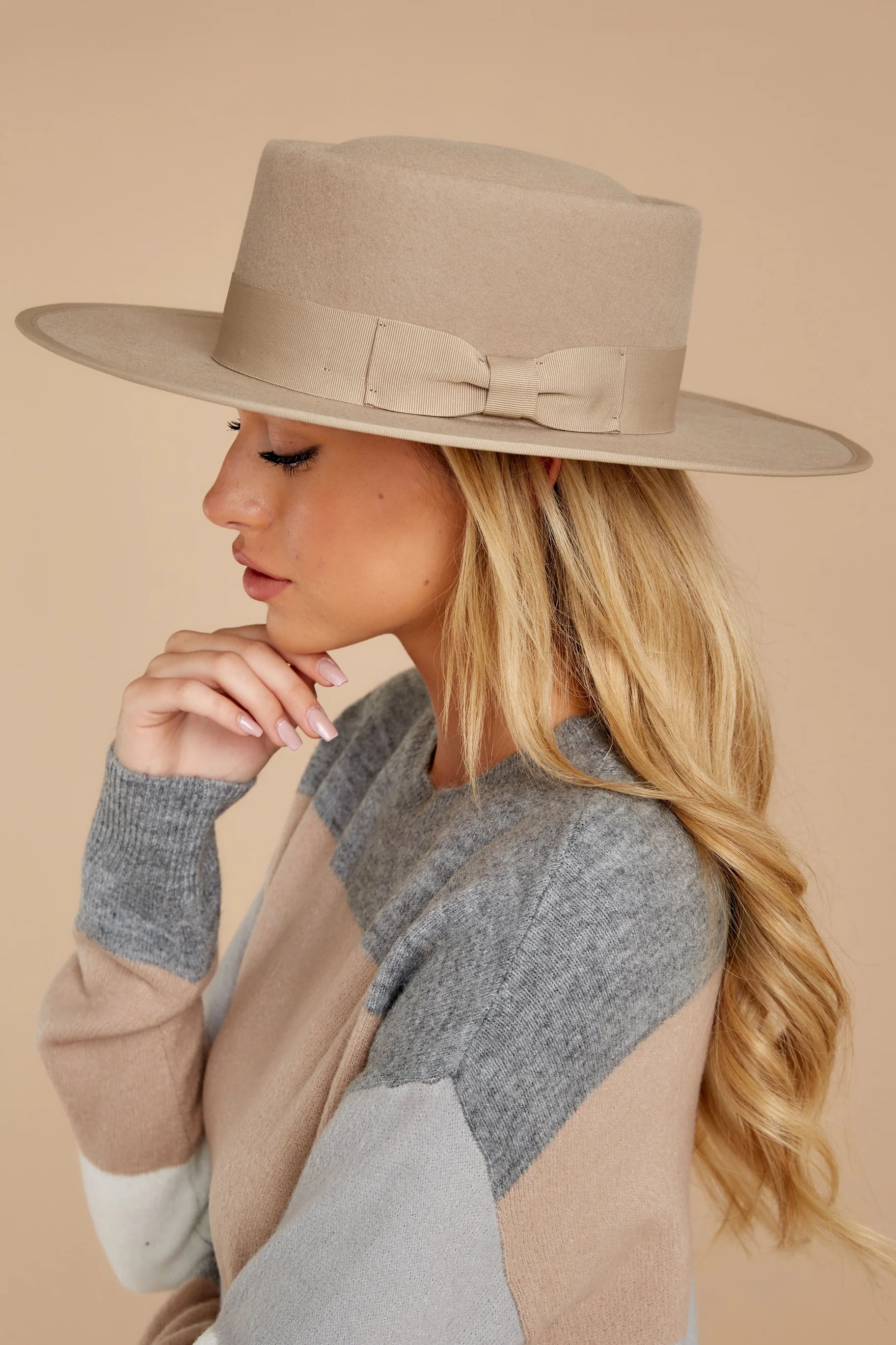 Play It Cool Light Taupe Hat | Red Dress 