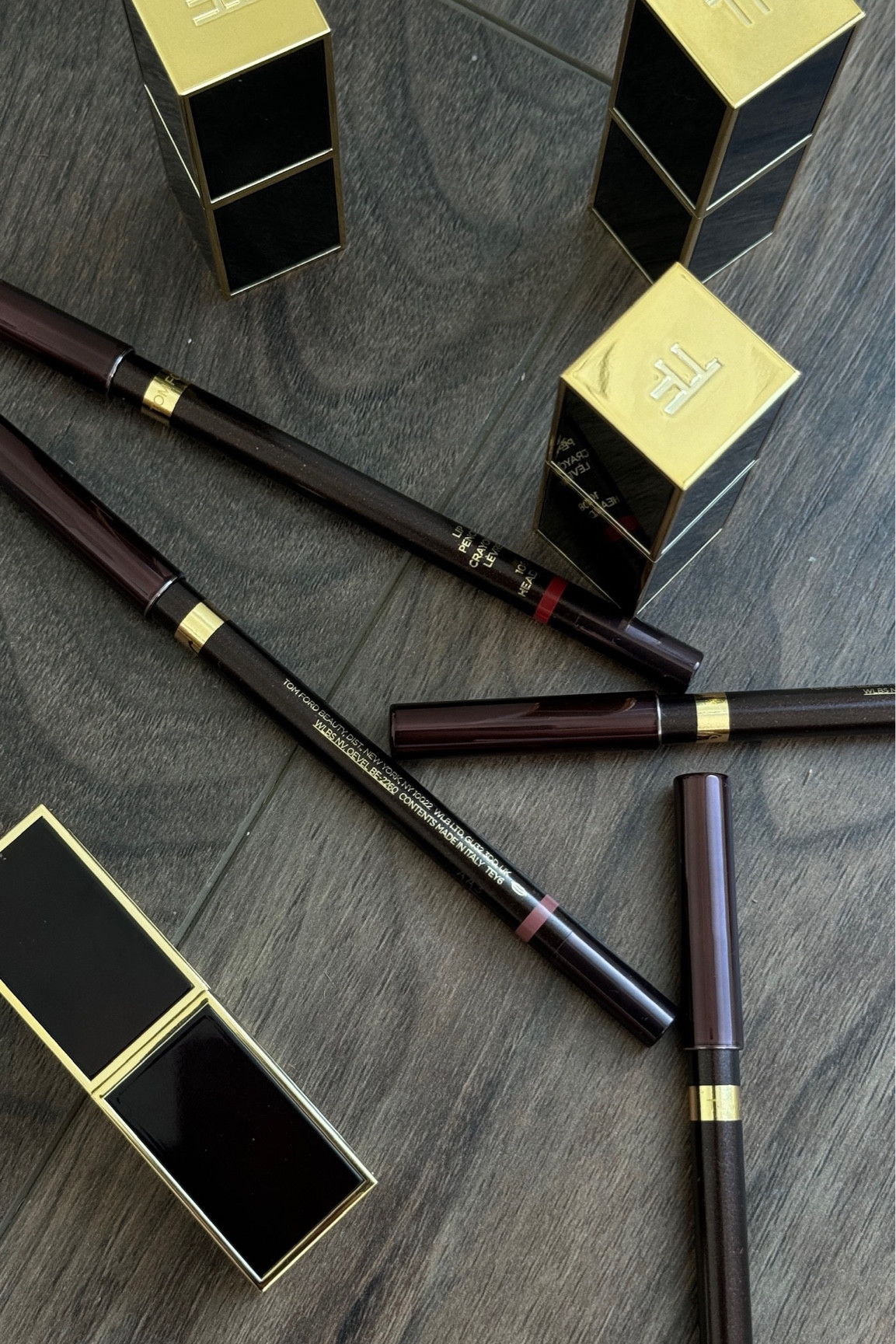 makeup essentials ~ Tom ford lip liner & lipstick 

#LTKStyleTip #LTKBaby #LTKFindsUnder100