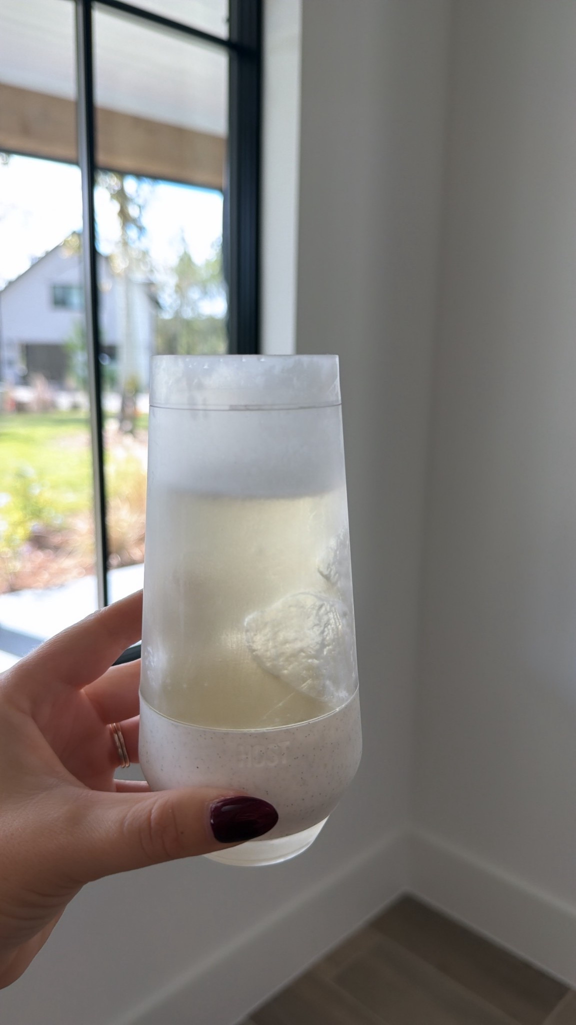 Prosecco champagne chiller 

#LTKHoliday #LTKGiftGuide