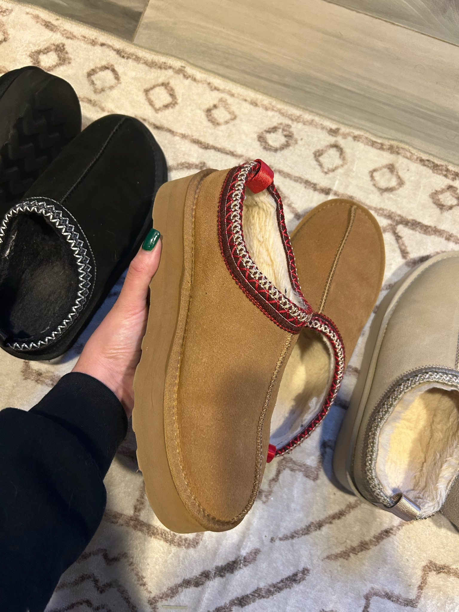 Best UGG dupes hands down that I’ve found on Amazon! I wear them almost everyday for work! Perfect last minute gift! Arrives before Christmas! 🎄🧸

UGG
Platform Tasman UGG
UGG Dupes
Platform UGG Dupe
Amazon Dupes
Last Minute Christmas Gifts
Christmas Gift Guide 
Amazon Christmas
Amazon Christmas Find
Amazon Dupes
Amazon Holidays 
Amazon Christmas 2024 
Amazon Christmas for Her
Amazon Finds 
Amazon Finds for Her
UGG Amazon 

#LTKGiftGuide #LTKShoeCrush #LTKHoliday