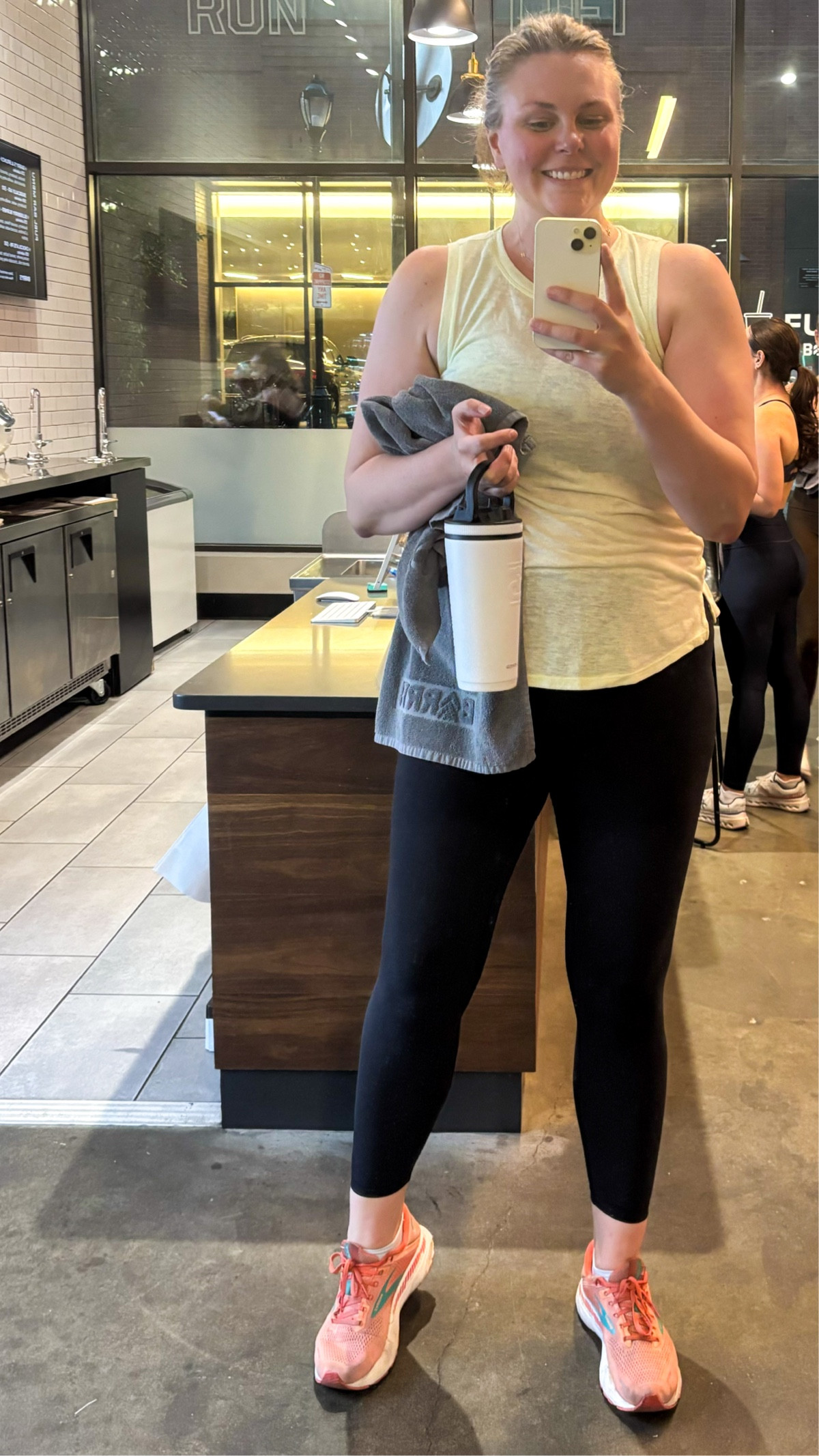 Today’s Barry’s sweatfit 💪🏻 

#LTKActive #LTKFitness #LTKMidsize