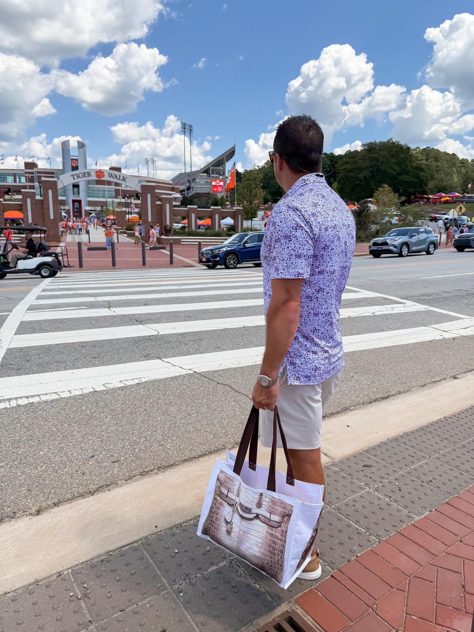 Use code WHITNEY25 for 25% off my grocery tote / great gift idea! 

#LTKTravel #LTKKids #LTKFindsUnder50