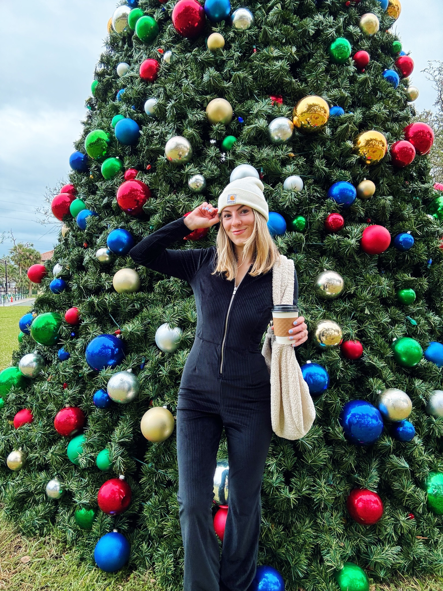 Cozy seasosnow

#LTKHoliday #LTKSeasonal #LTKCyberWeek