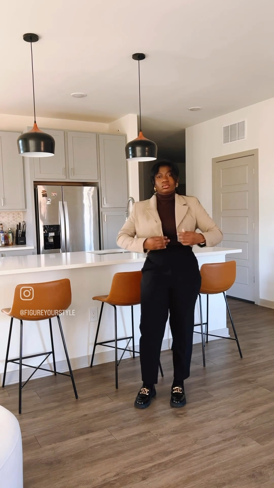 Winter workwear
Top: Mango
Pants: Zara
Cropped jacket: Zara
Loafers: Mango
Coat: Mango
Bag: Mango

#LTKworkwear #LTKSeasonal #LTKFind