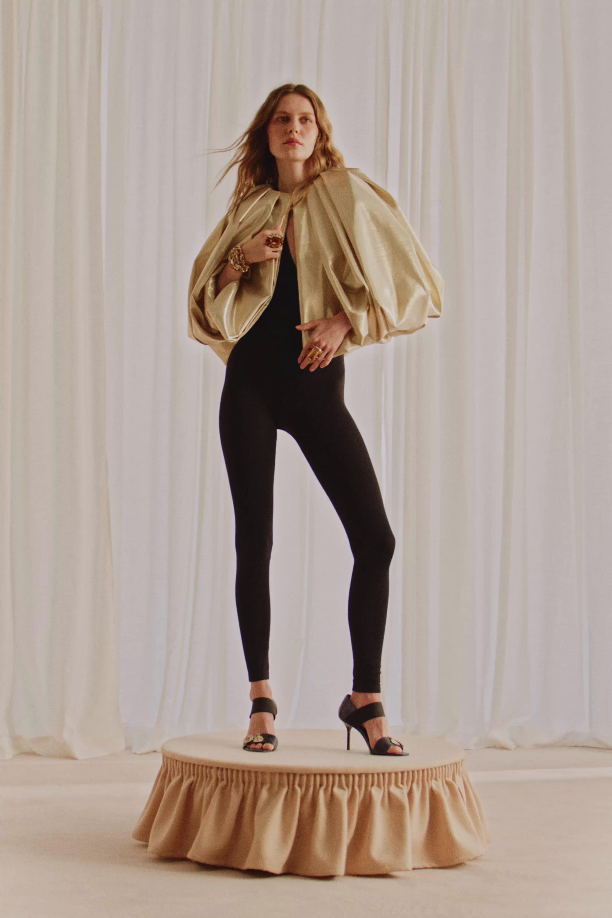 MARISA BERENSON X ZARA VOLUME JACKET | Zara US