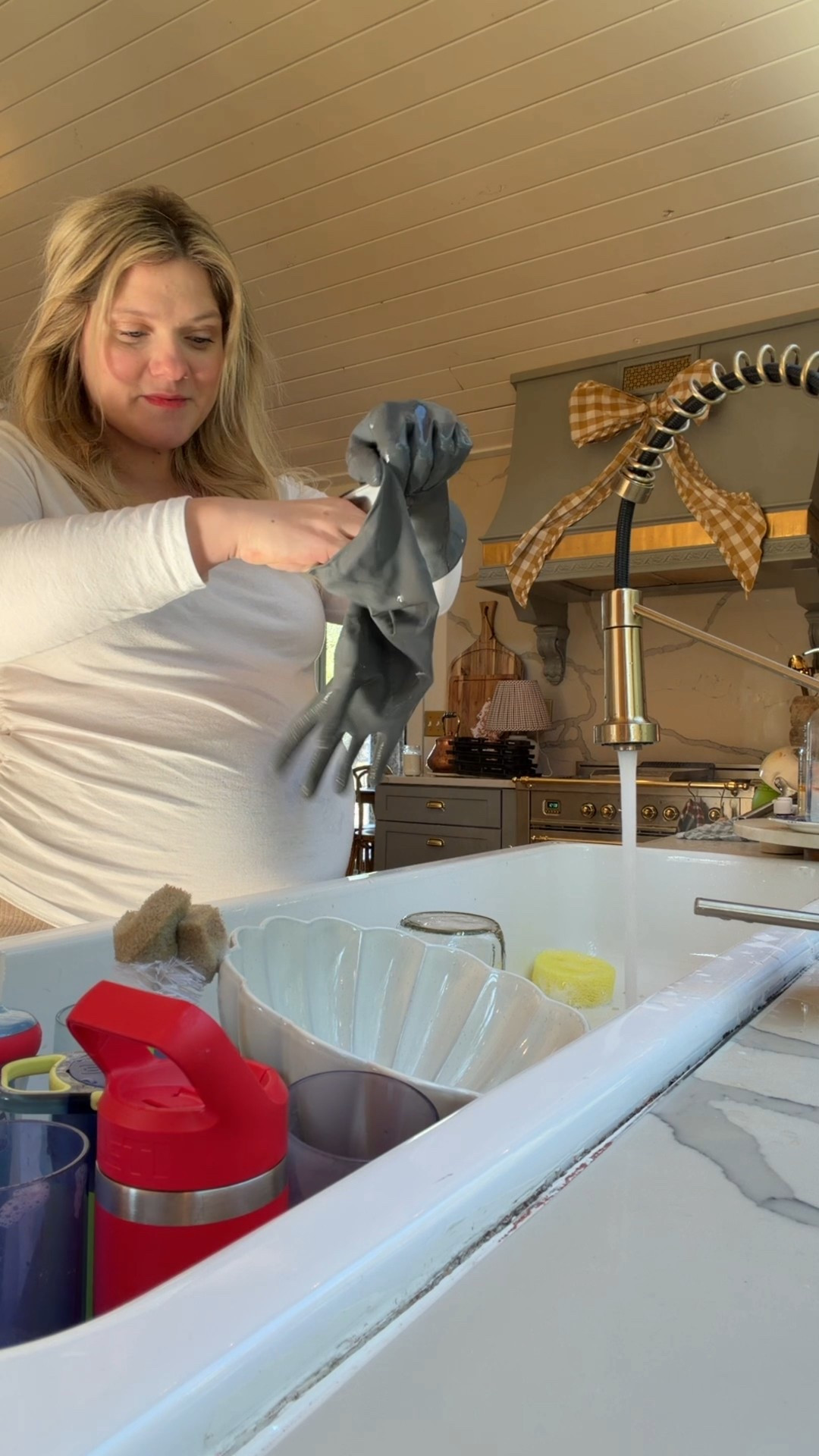 Cleaned my kitchen! Here’s some of my favorite cleaning tools 

#LTKHome #LTKdayinmylife #LTKmomlife