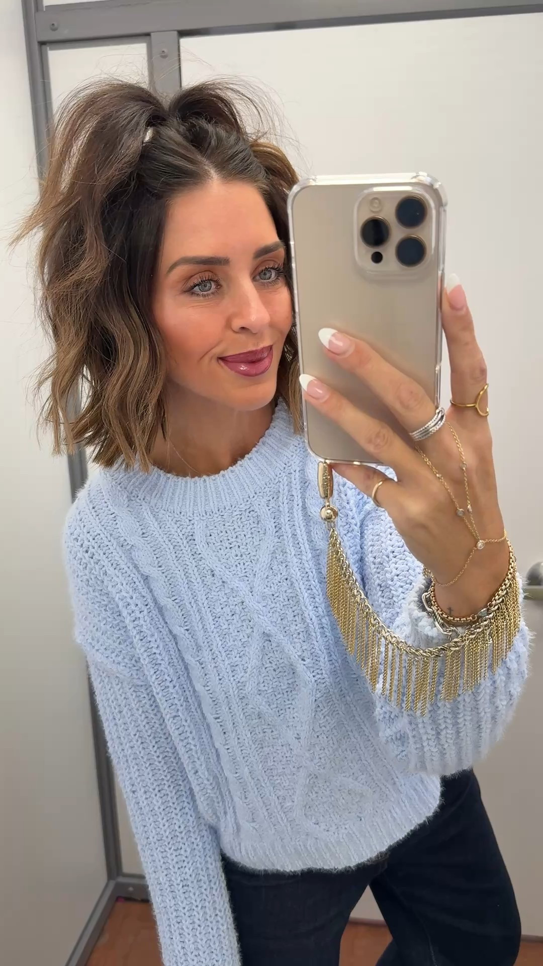 New cozy winter arrivals!!
Cardigan - size S
Butter yellow half zip - size L
Shorts - size M
Brown set - top (S), pants (M)
Sweaters - size S
Sweatshirts - sized to an XL



#LTKFindsUnder100 #LTKSaleAlert #LTKFindsUnder50