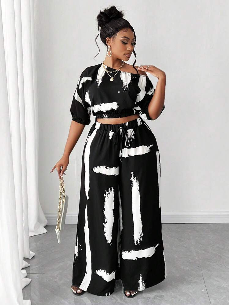 Plus Size Asymmetric Collar Printed Short Sleeve 2 Pieces Set | SHEIN