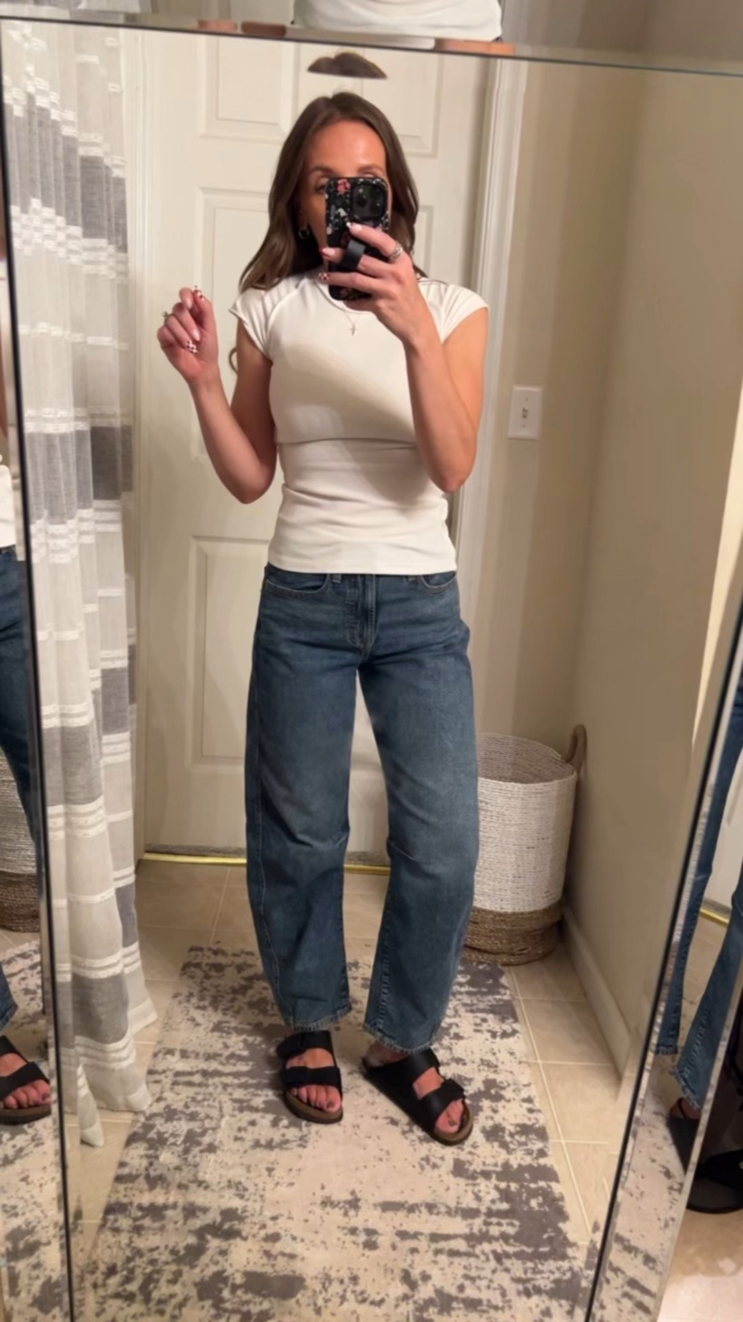 These gap barrel jeans are the perfect wear for work or the classroom jean and are currently under $35! They fit TTS, wearing size 25

#LTKFindsUnder50 #LTKFallSale #LTKOver40