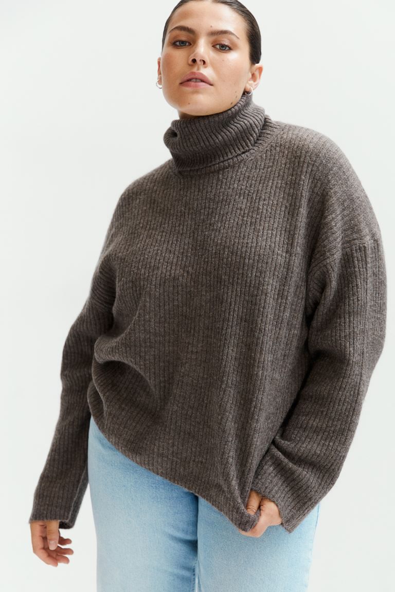 Oversized-Rollkragenpullover | H&M (DE, AT, CH, NL, FI)