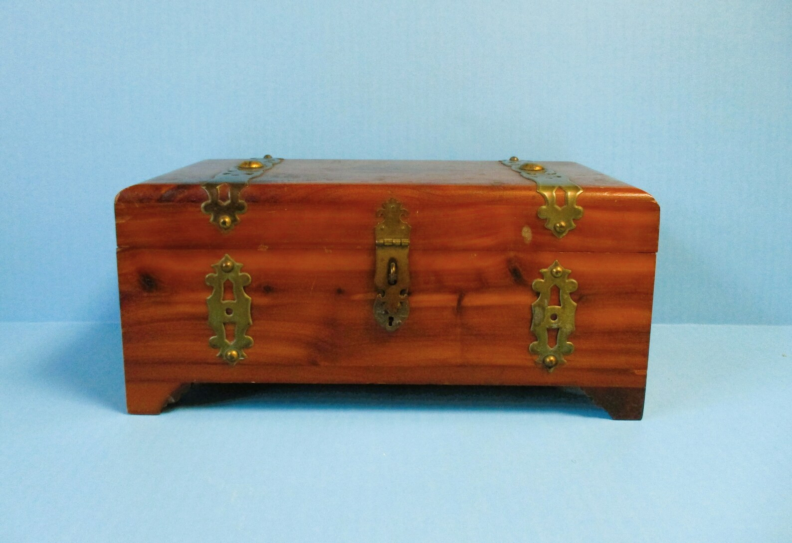 Vintage Cedar Box with Brass Hardware, Treasure Box, Footed Wood Keepsake Box, Secret Stash Box, ... | Etsy (US)