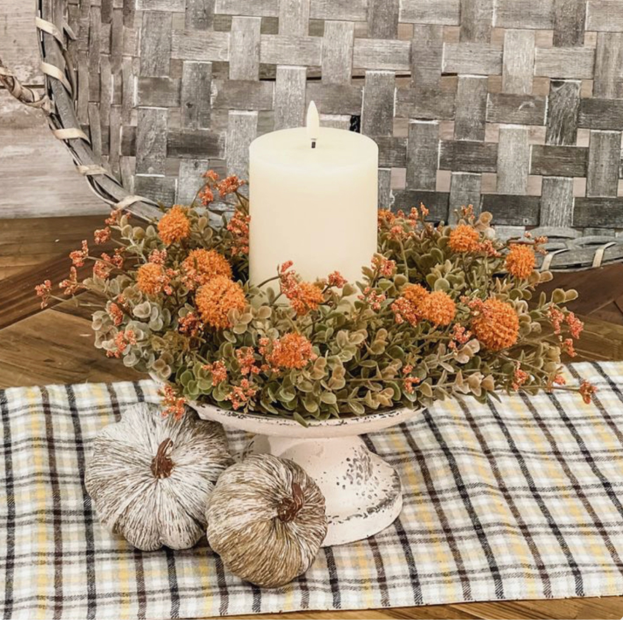 Budget friendly fall table decor inspo!! 

#LTKStyleTip #LTKFallSale #LTKSeasonal