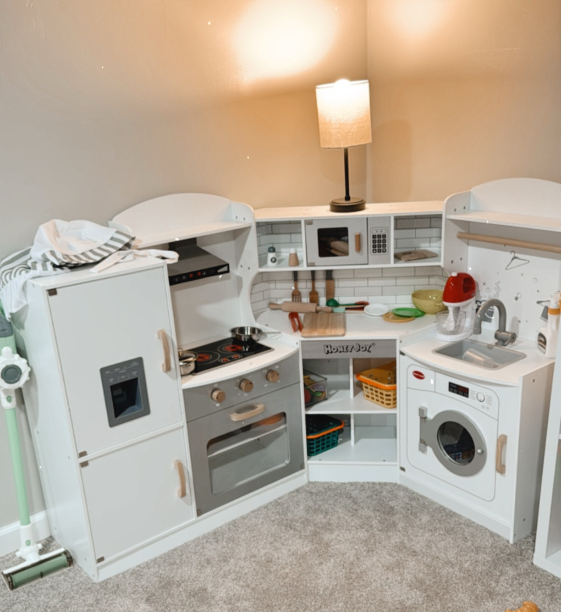 Best play kitchen set ever 

#LTKBaby #LTKHome #LTKKids