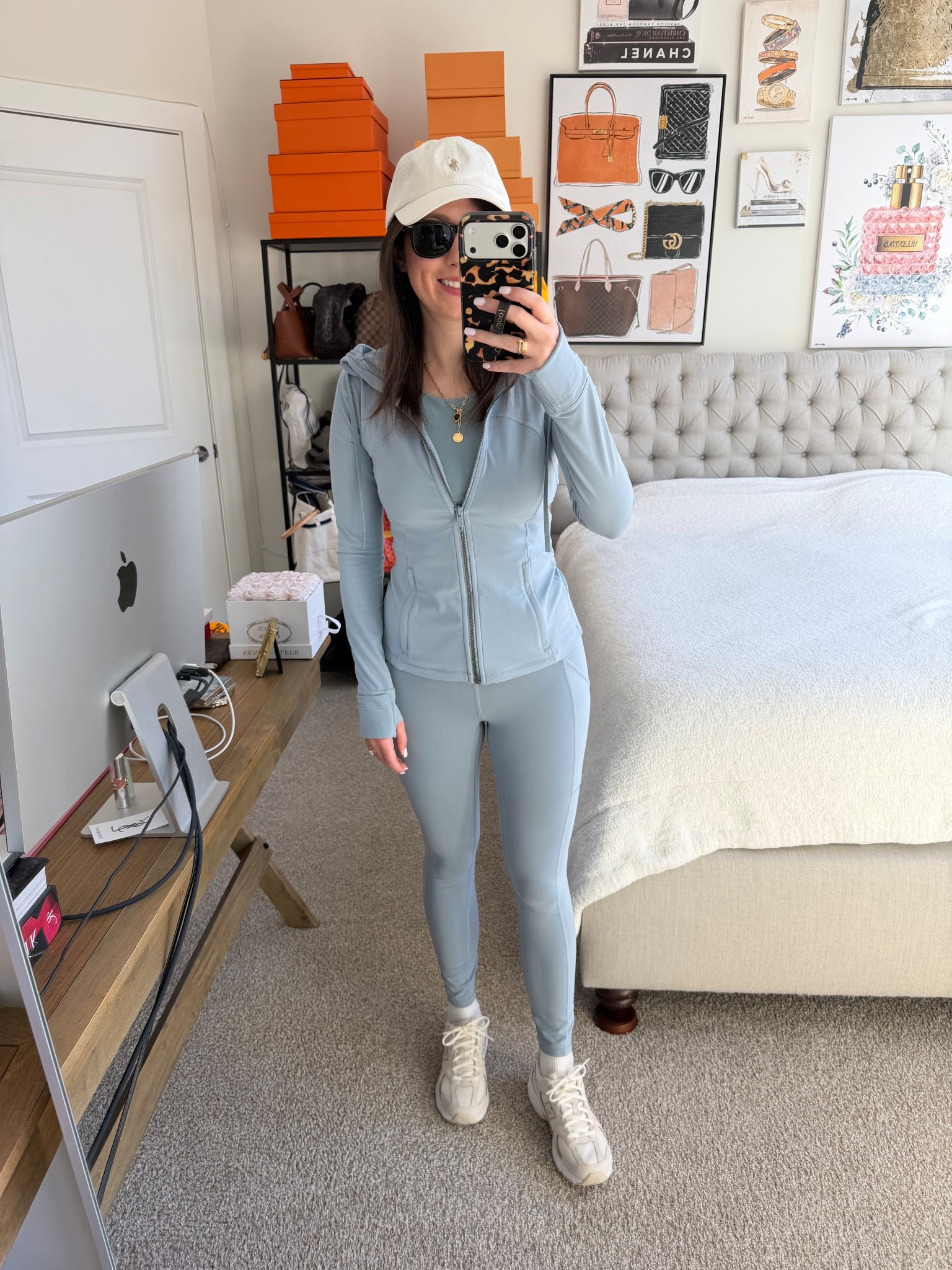 Lululemon define jacket and leggings in chambray



#LTKootd #LTKfitnessgoals #LTKSeasonal