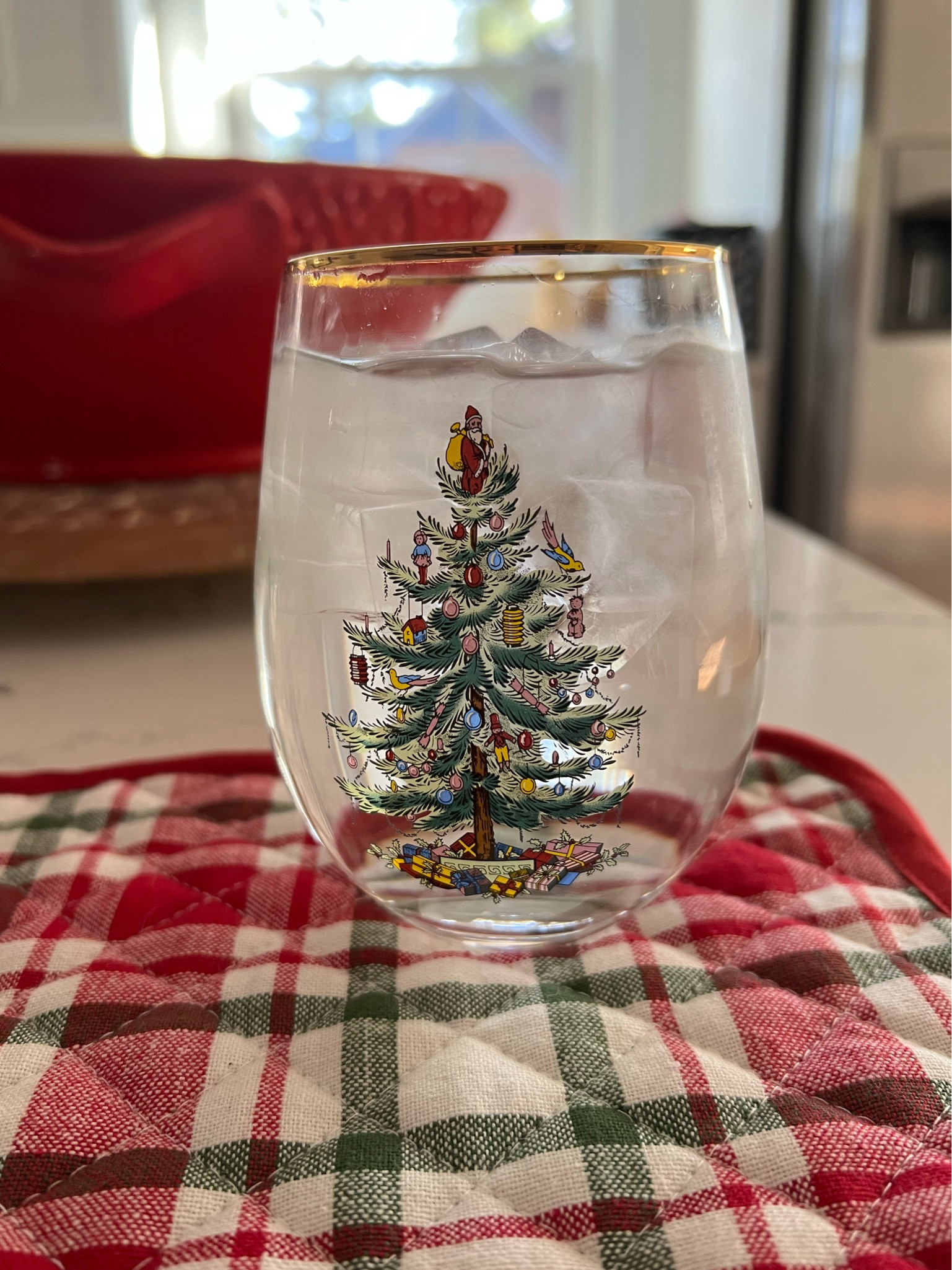 My favorite Christmas glasses are on sale at Macy’s and Zulily! I not only like to drink wine from them but they work perfectly for any other beverage too! They come as a set of 4 for under $50! It’s a steal right now, y’all! Great gift for someone with a December birthday or a gift to give someone at their holiday party with a bottle of wine! I’ve also linked the stemmed ones too! 

#christmas #holidays #christmaswineglass #sale #christmassale #spode #spodechristmasglasses #spodewineglasses #wine 

#LTKSeasonal #LTKGiftGuide #LTKHoliday