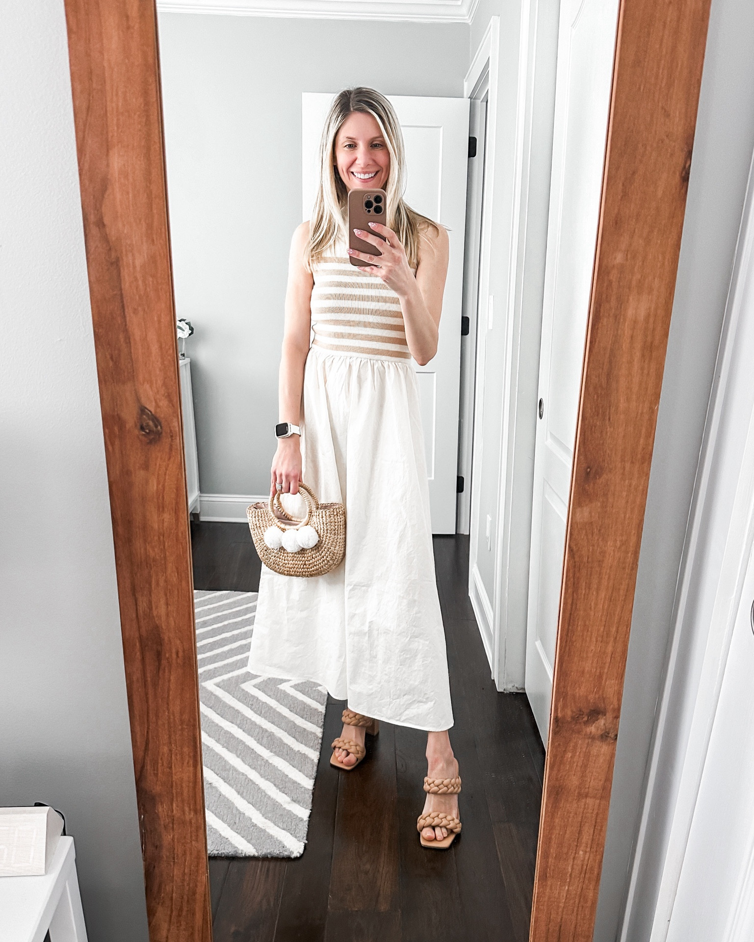 Dressy dinner outfit for vacation 
• Dress: S
@shopreddrrss #rdbabe 

#LTKstyletip #LTKSeasonal #LTKtravel