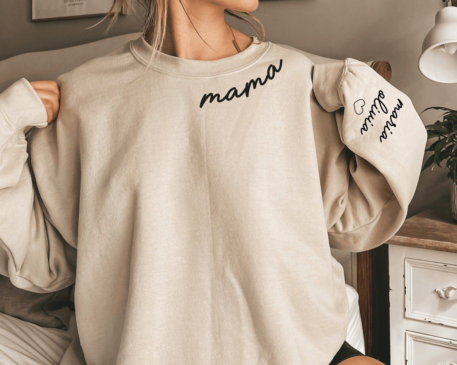 Custom Mama Sweatshirt With Name on Sleeve Personalized Mom - Etsy | Etsy (US)