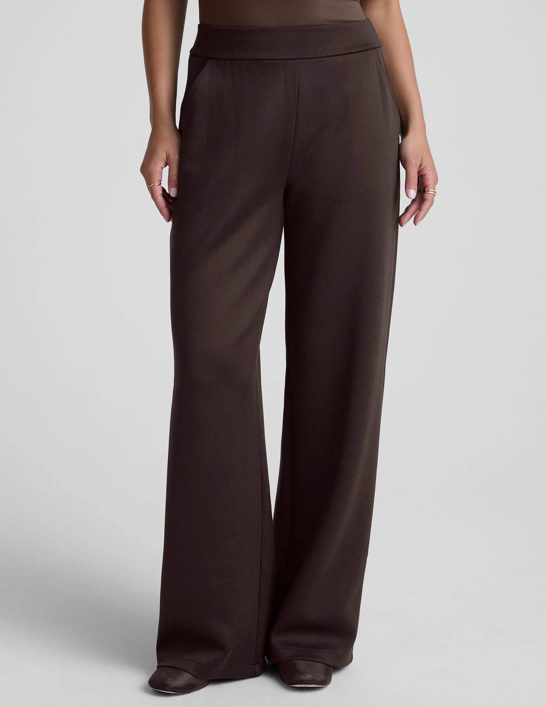 In The Flow Wide Leg Pant | Beyond Yoga | Beyond Yoga