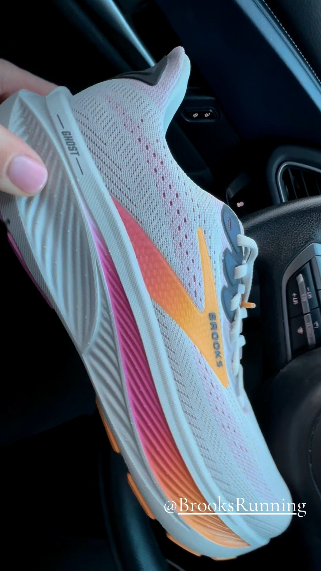 Brooks 🤍
Women’s Ghost 17 Neutral Running Shoe

#LTKootd #LTKActive #LTKMothersDay