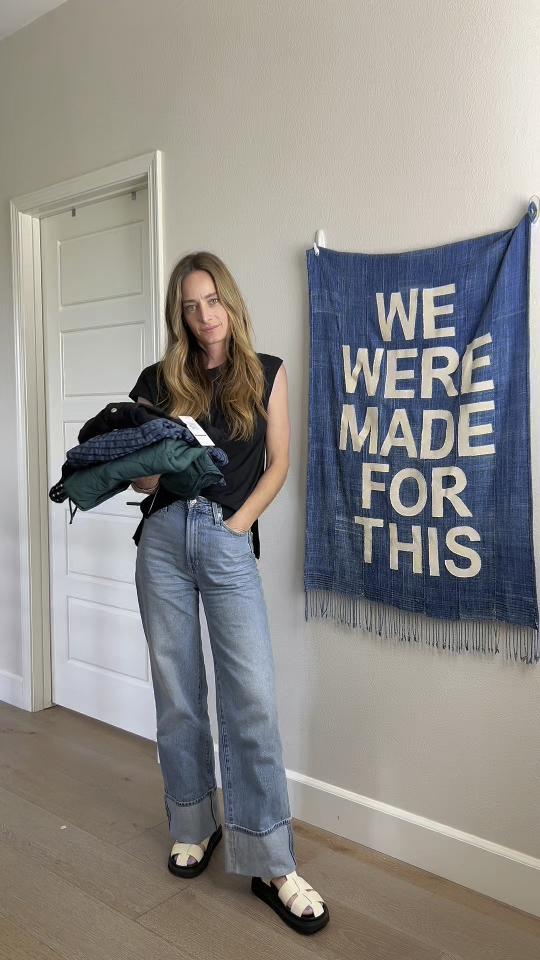 Reply “links”! Styling a few of my recent Amazon finds. 🍰