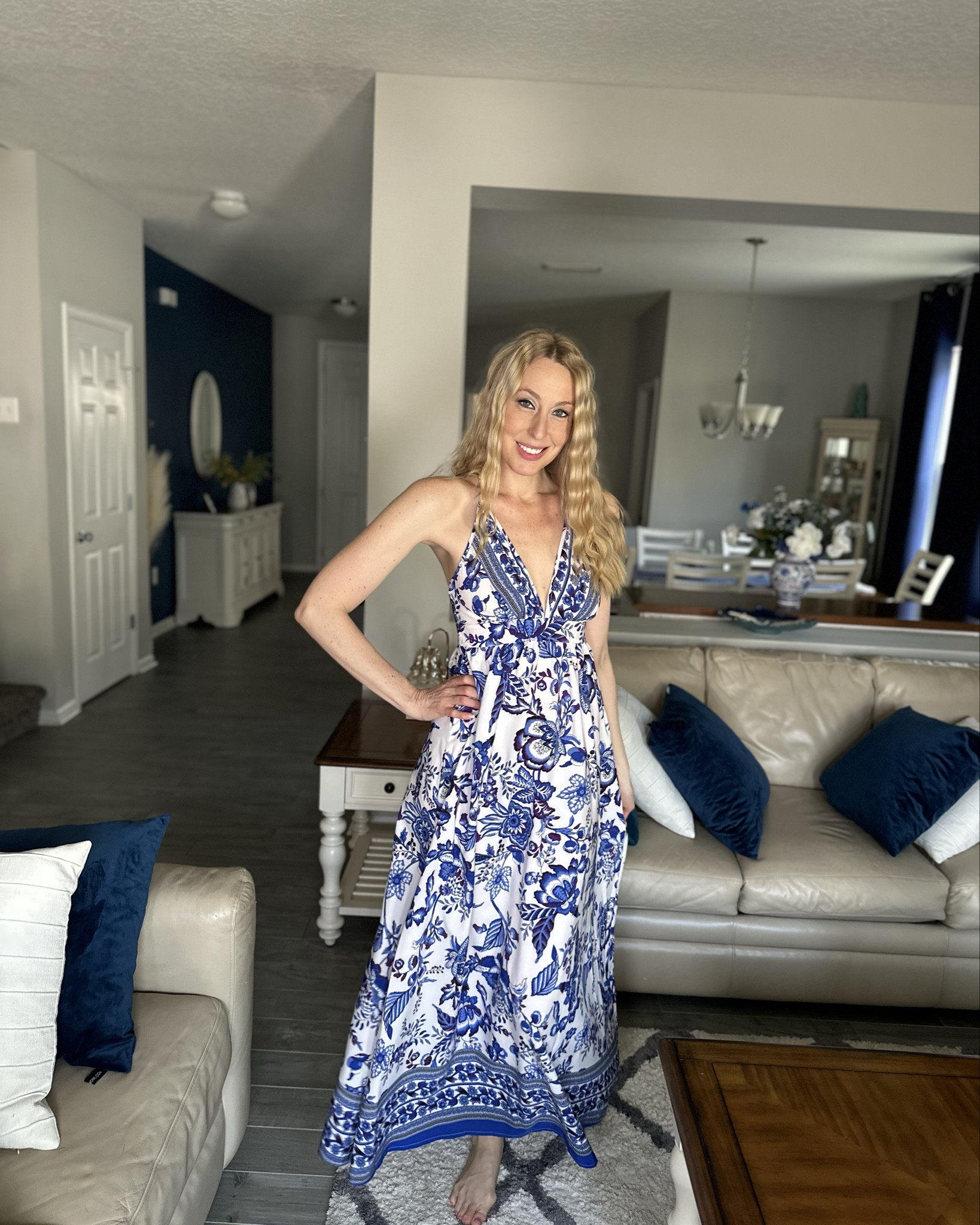 Floral maxi spring break dress 
🖤 the cutest dress for vacation 
🖤 it does have some stretch in it and is very comfortable to wear 
🖤fits true to size, wearing size small and I am 5’10”
🖤 SHEIN fashion find under $50

#LTKTall