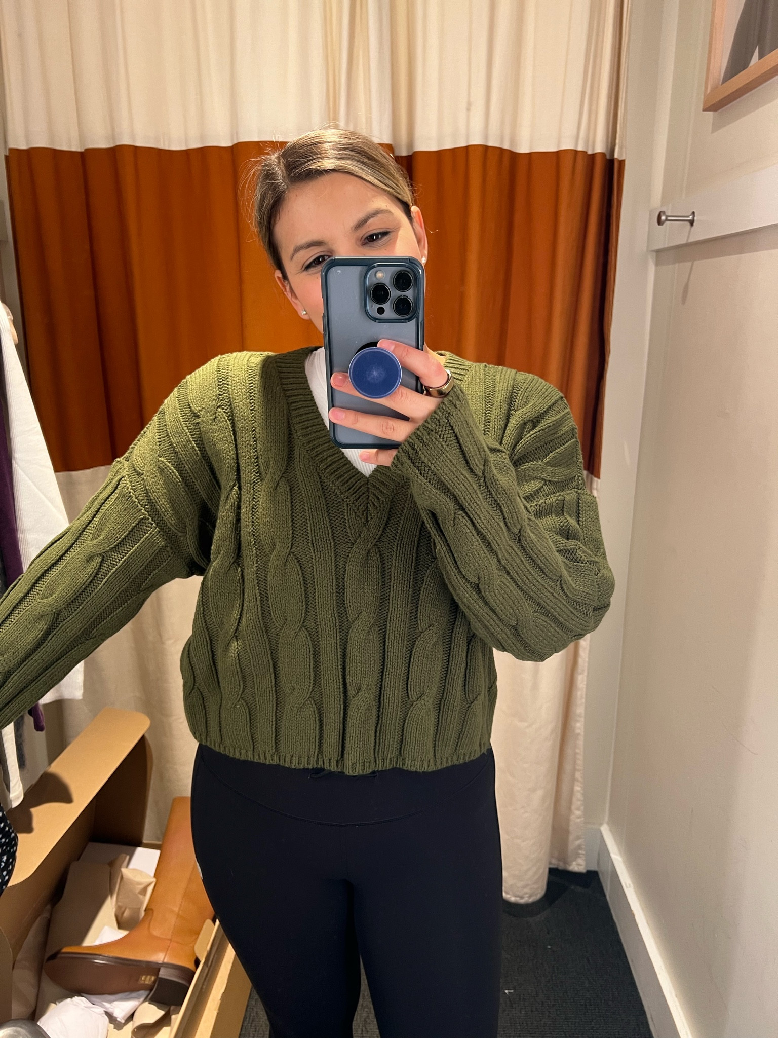 Cable knit sweater - size medium - 25% off!

#LTKxMadewell #LTKfindsunder100 #LTKsalealert