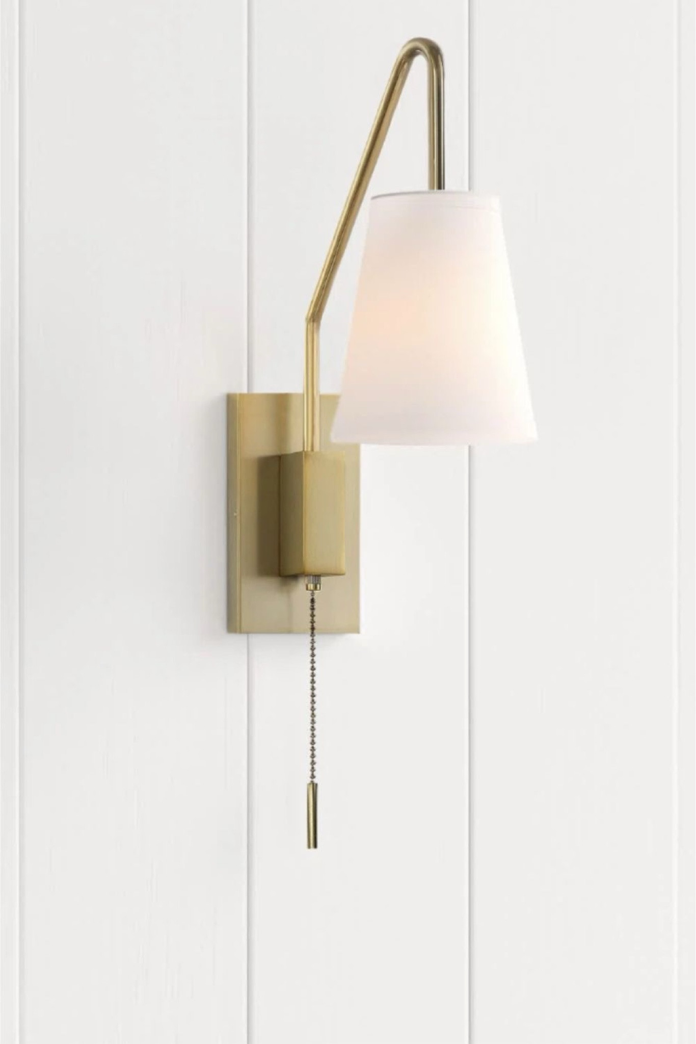 Obsessed with the lights I ordered for the main primary bathroom in our riverside renovation project! How sweet is the little chain pull detail?? 

#LTKhome