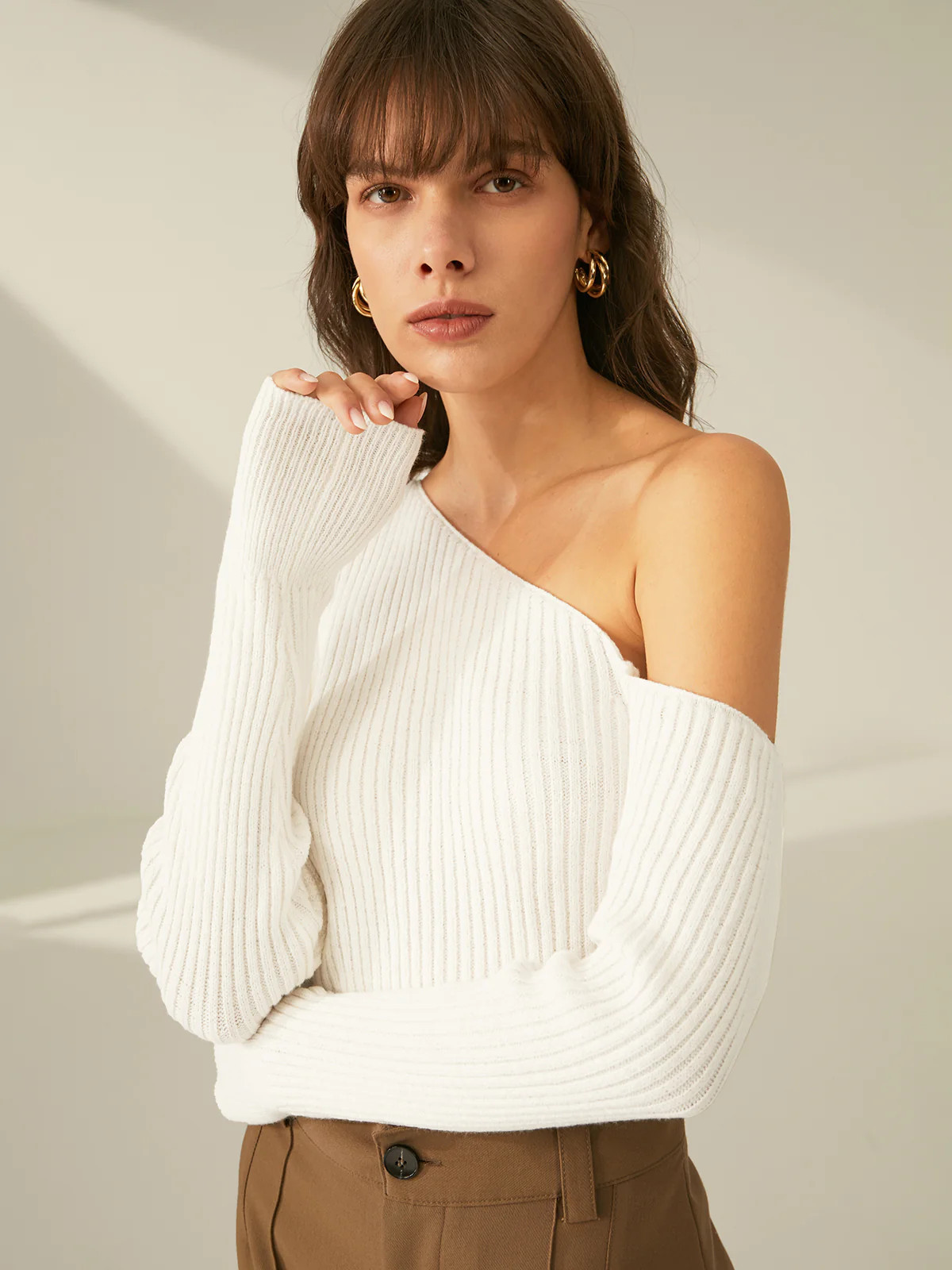 One Shoulder Long Sleeve Ribbed Pullover Sweater | Commense