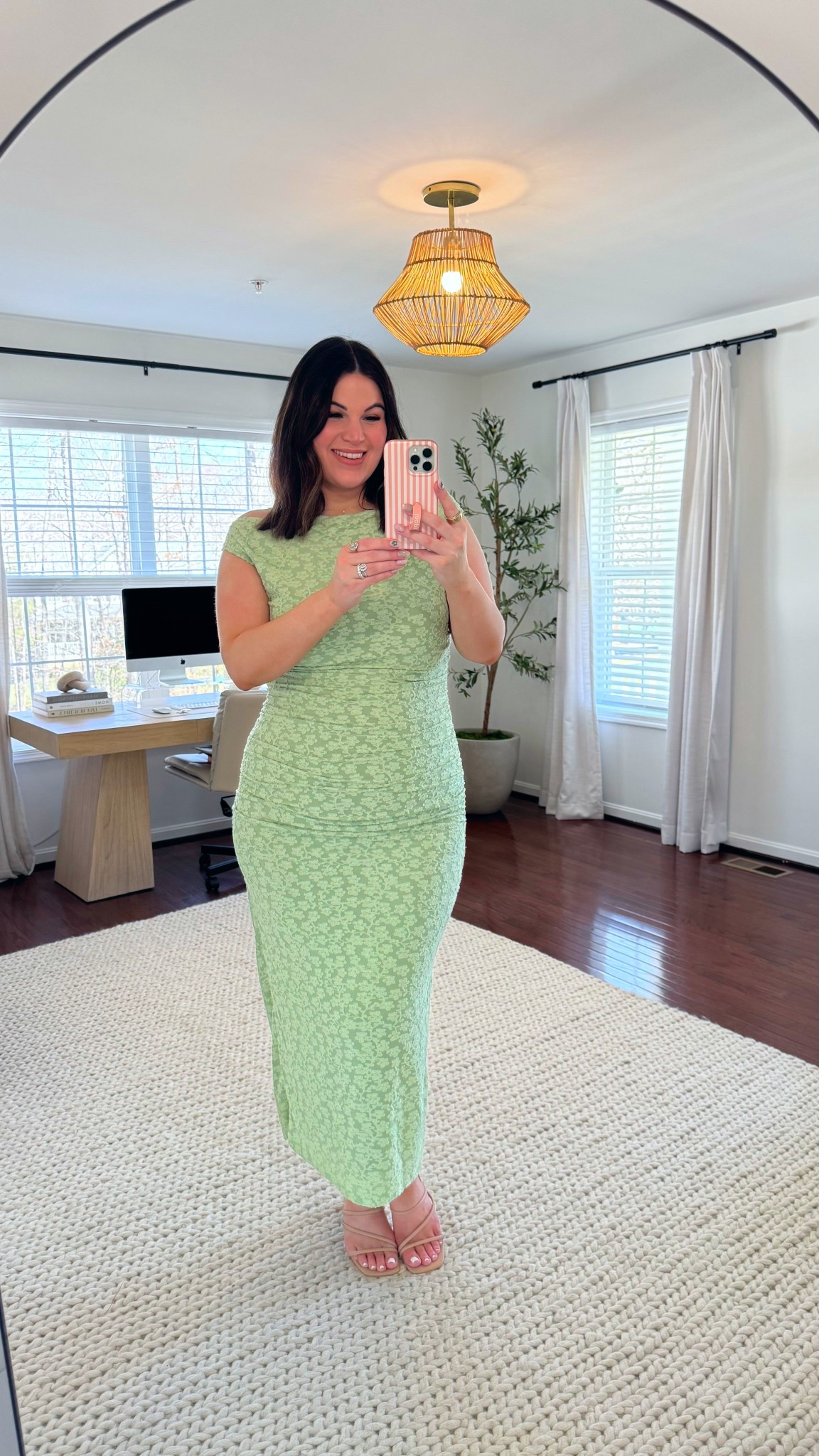 Midsize spring wedding guest dresses!

Wearing a size XL in all 



#LTKWedding #LTKSeasonal #LTKMidsize