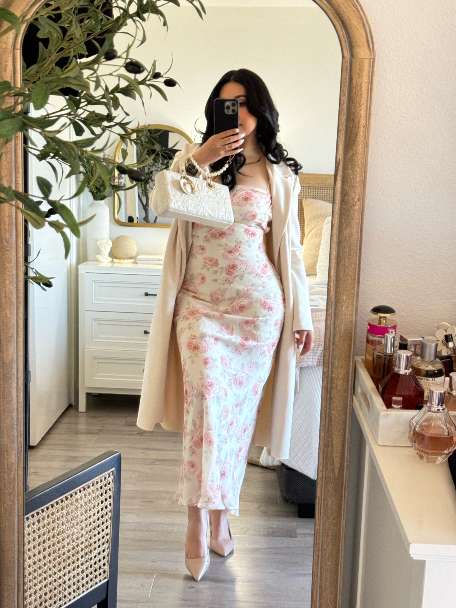 Wearing side medium and it fits perfect! Also these pumps are so incredibly comfy! They’re true to size!

#LTKstyletip #LTKfindsunder100 #LTKshoecrush